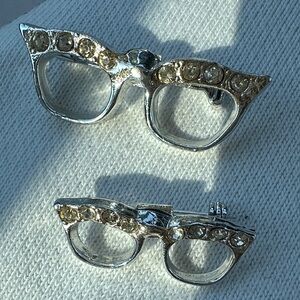 Mini Rhinestone Cat Eye Glasses Pin Set of 2 - Silver Tone